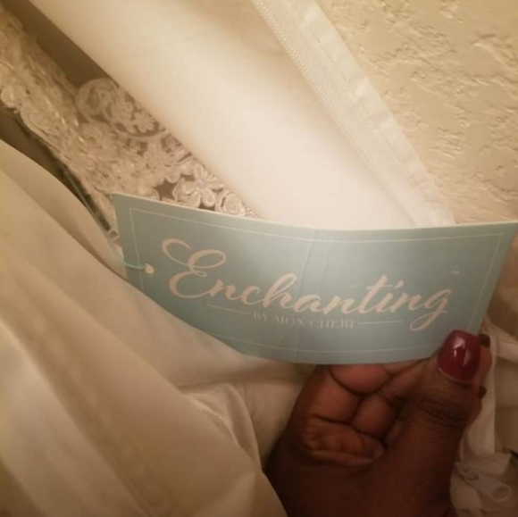 Mon Cheri Wedding Dress - Picture 5 of 5